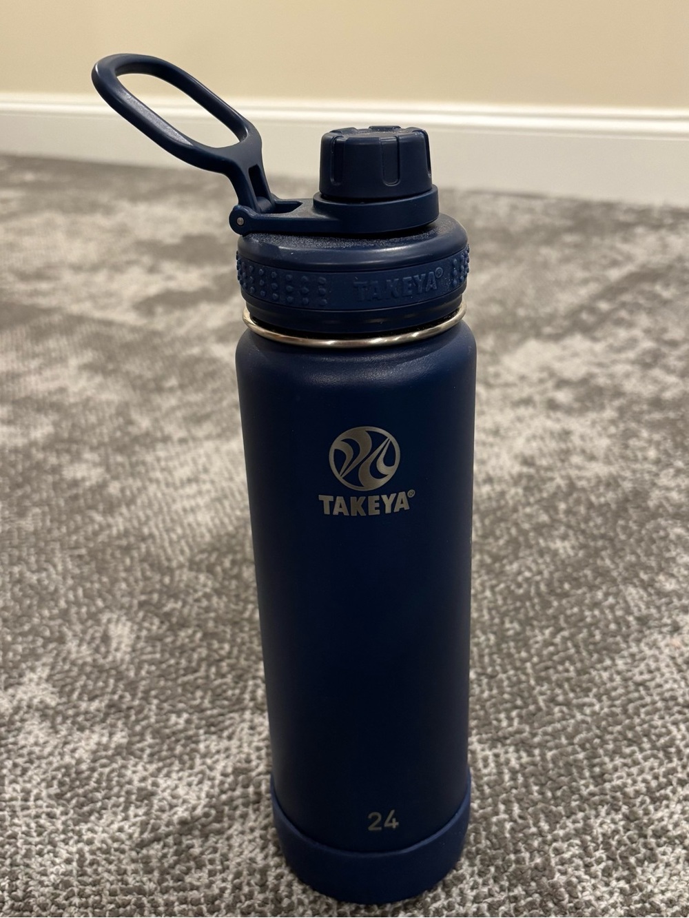Takeya 24 OZ Insulated Blue Stainless Steel Water Bottle
